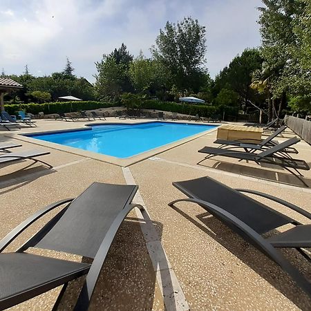 Les Chalets De Grazimis Condom Bagian luar foto