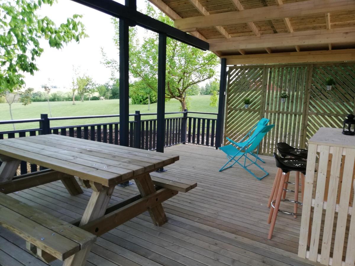Les Chalets De Grazimis Condom Bagian luar foto